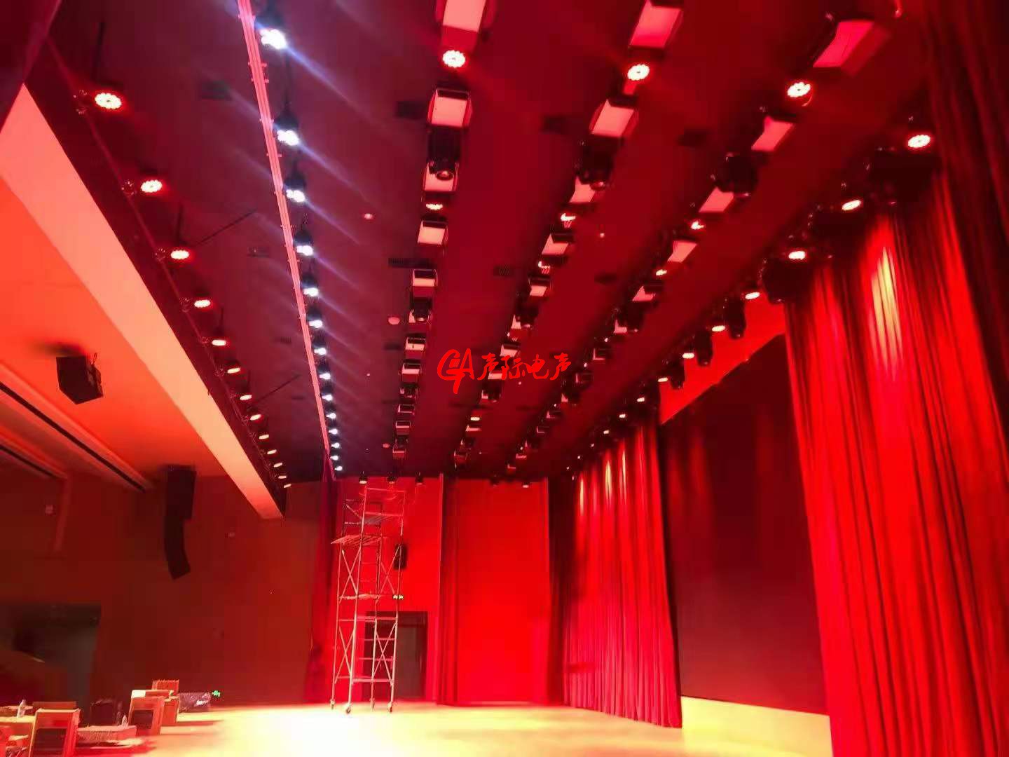 大型會議室音響燈光係統方案